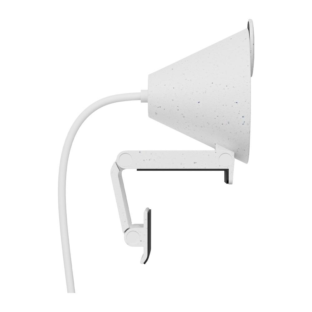 Webcam Full HD Logitech Brio 300, 1080P, 30 Fps, USB-C, Microfone Integrado, Branco - 960-001440