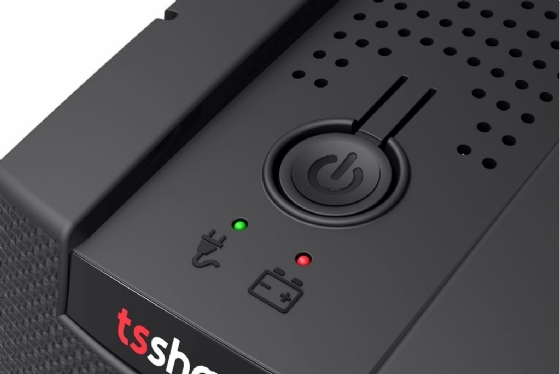 Nobreak 1800VA TS Shara UPS Xpro USB + RS232 Entrada Bivolt Aut Saída Bivolt Manual 8 Tomadas