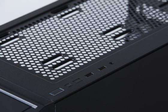 Gabinete Gamer ATX Lian Li Lancool 215x, Mid-Tower, Vidro Temperado, com 3 Fans sem Fonte - Preto