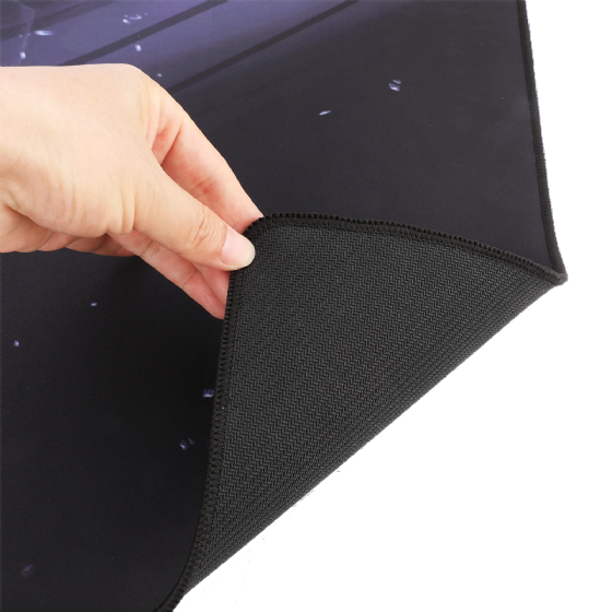Mousepad Gamer Redragon Xeon V2 Tecido Speed 900x400x3MM - Preto
